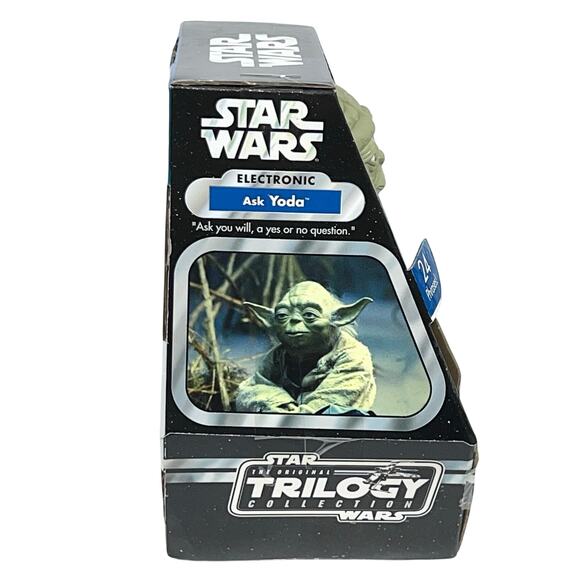 Star Wars Electronic Ask Yoda Talking Figure 24 Phrases Hasbro Working 2004 - Picture 2 of 9